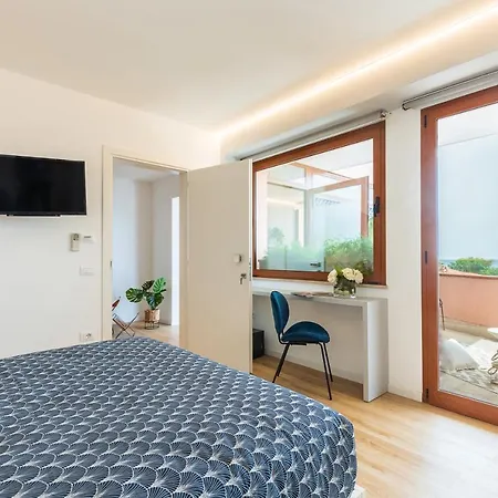 Guest house Thalassos *